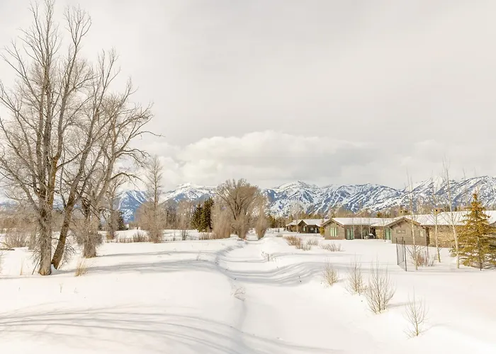 Serenity In The Valley