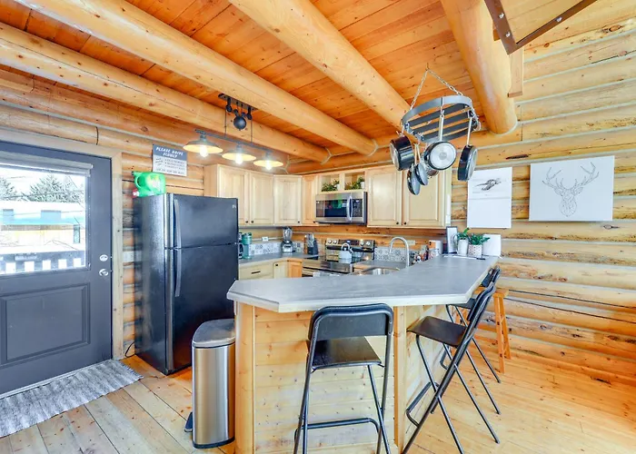 Cozy Mountain Condo Across From Snow King Ski Mtn!